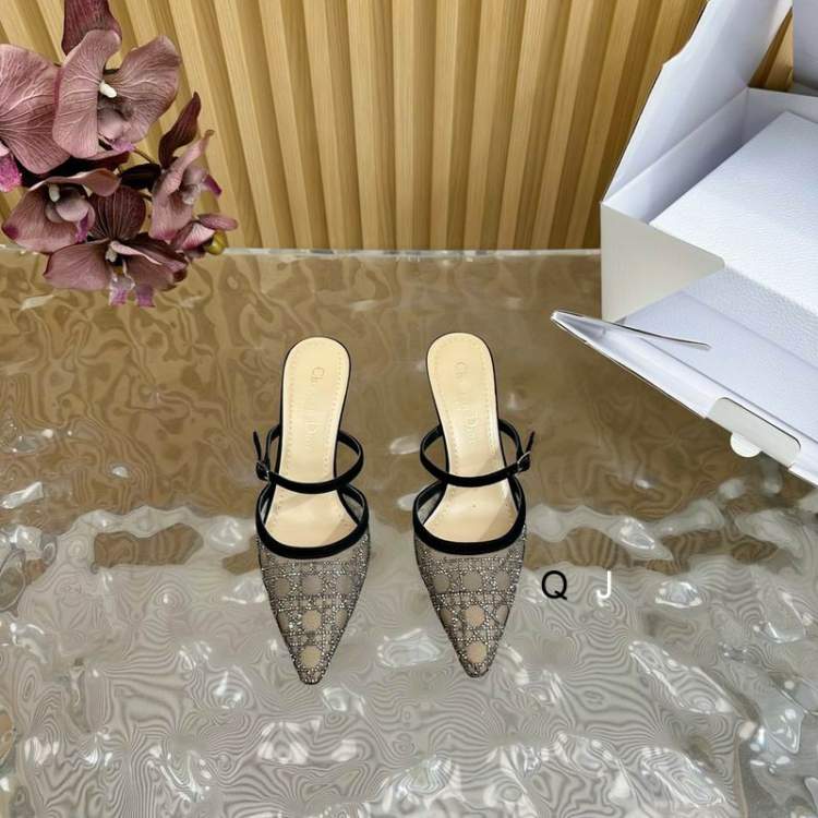 Picture of Dior Shoes _SKUDiorsz35-4043726.5CMJ1003